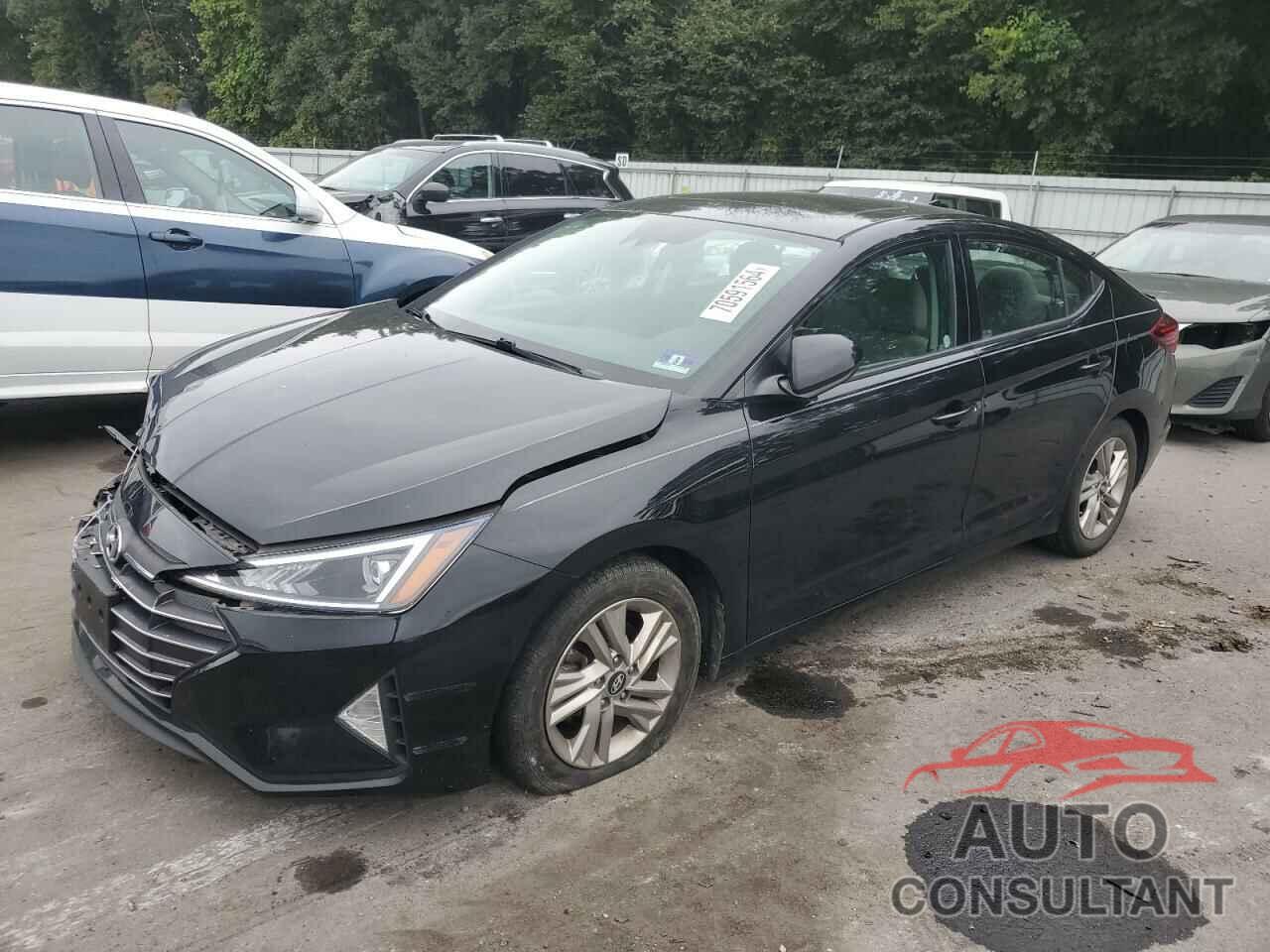 HYUNDAI ELANTRA 2019 - 5NPD84LF7KH429854
