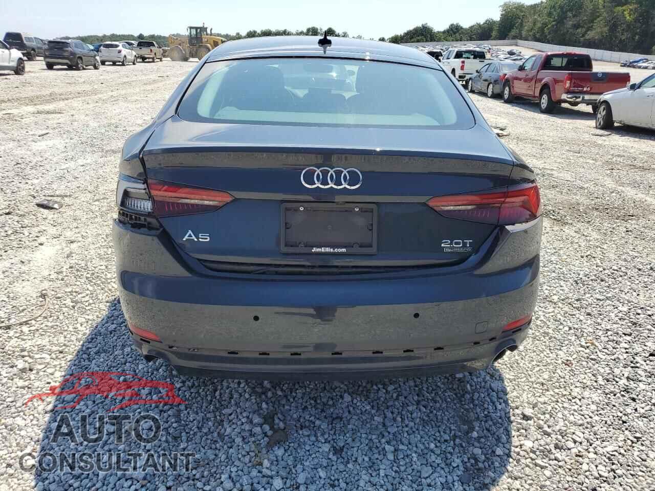 AUDI A5 2018 - WAUBNCF59JA104302