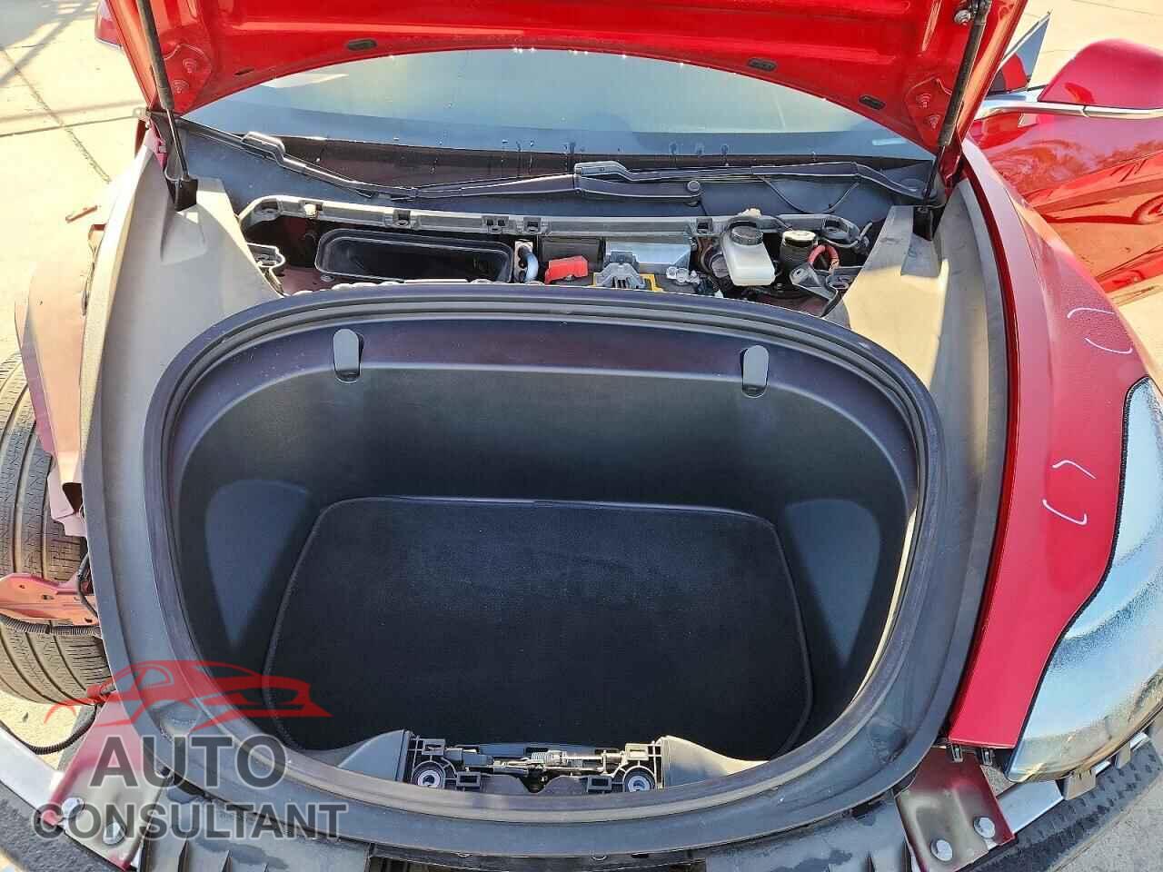 TESLA MODEL 3 2017 - 5YJ3E1EA9HF000467