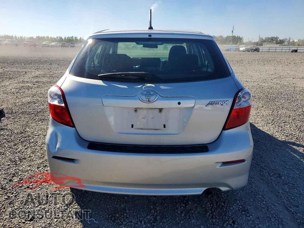 TOYOTA MATRIX 2014 - 2T1KU4EEXEC133516