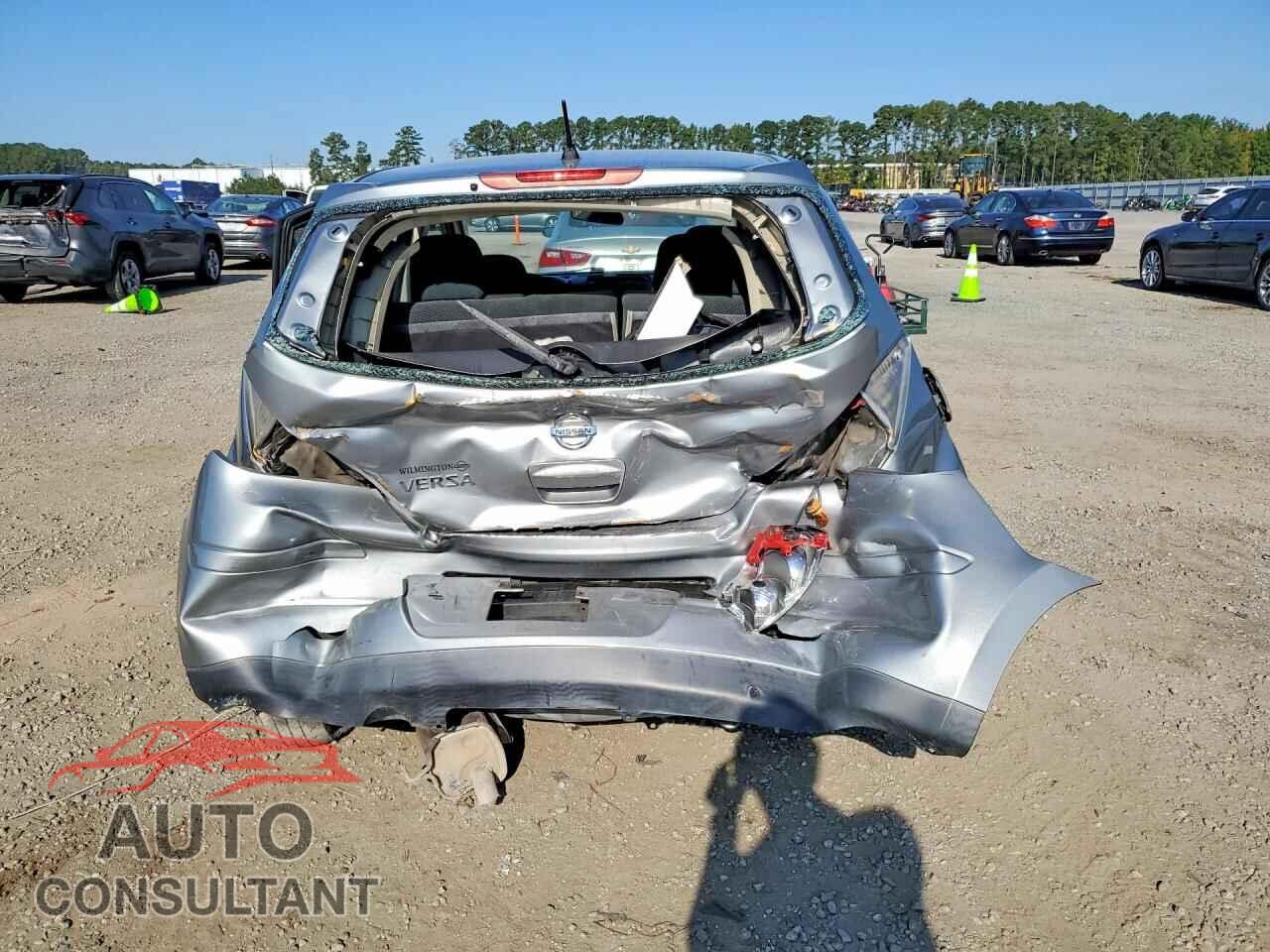 NISSAN VERSA 2011 - 3N1BC1CP0BL420574