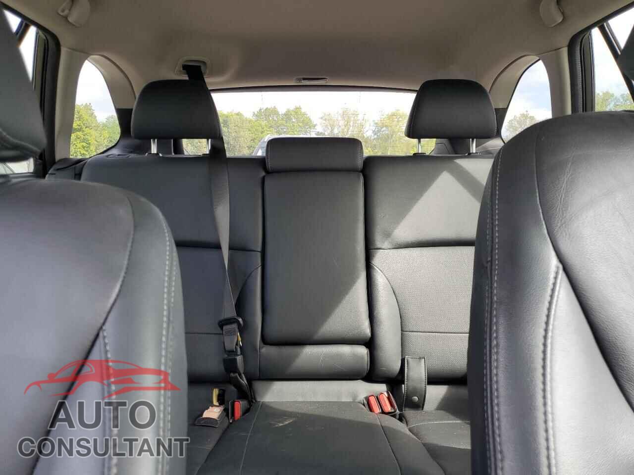 SUBARU OUTBACK 2016 - 4S4BSALC3G3307083