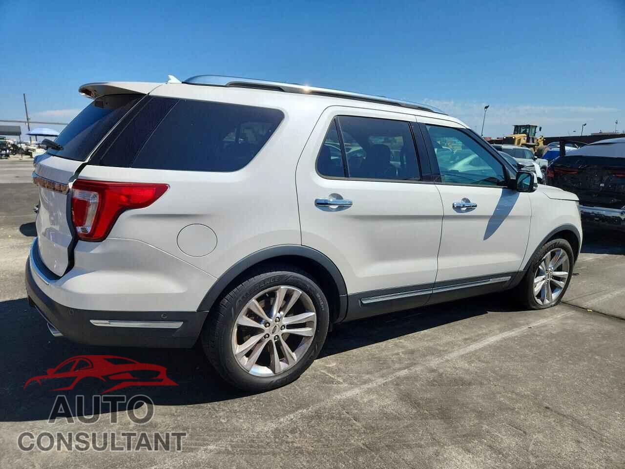 FORD EXPLORER 2018 - 1FM5K7F86JGB44243