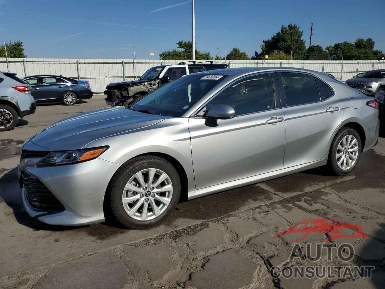 TOYOTA CAMRY 2018 - JTNB11HK1J3050628
