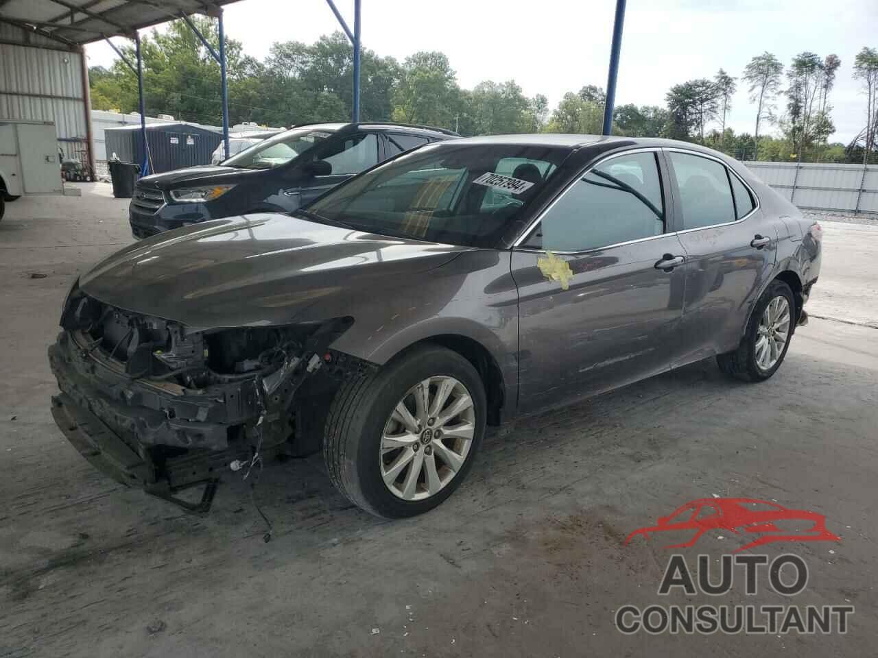 TOYOTA CAMRY 2018 - 4T1B11HK0JU033832