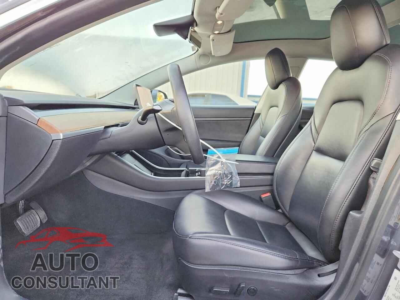 TESLA MODEL 3 2020 - 5YJ3E1EA6LF792957
