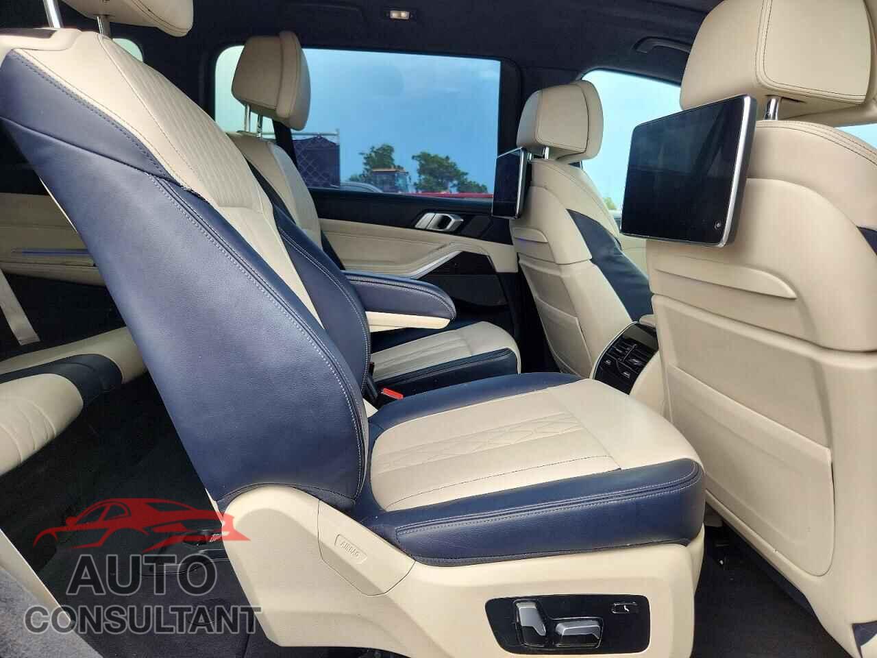 BMW X7 2019 - 5UXCX4C54KLS38330