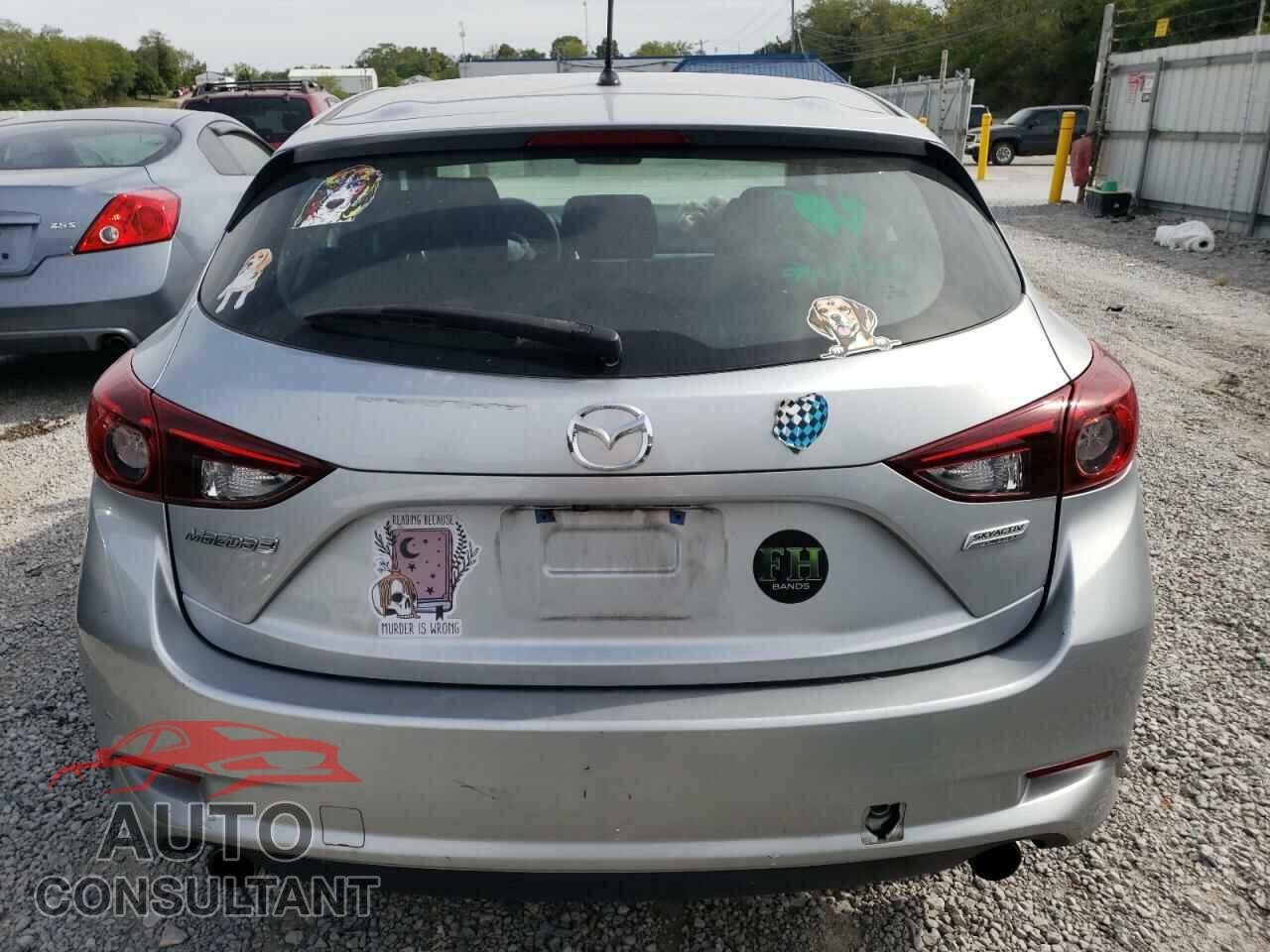 MAZDA 3 2017 - 3MZBN1K71HM121359