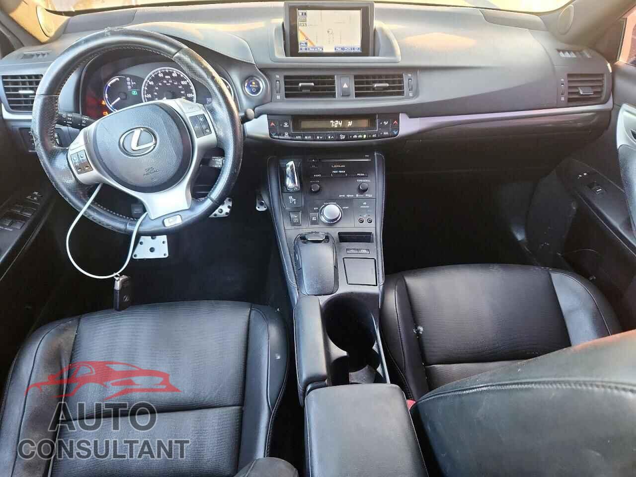 LEXUS CT 200 2013 - JTHKD5BH9D2128257