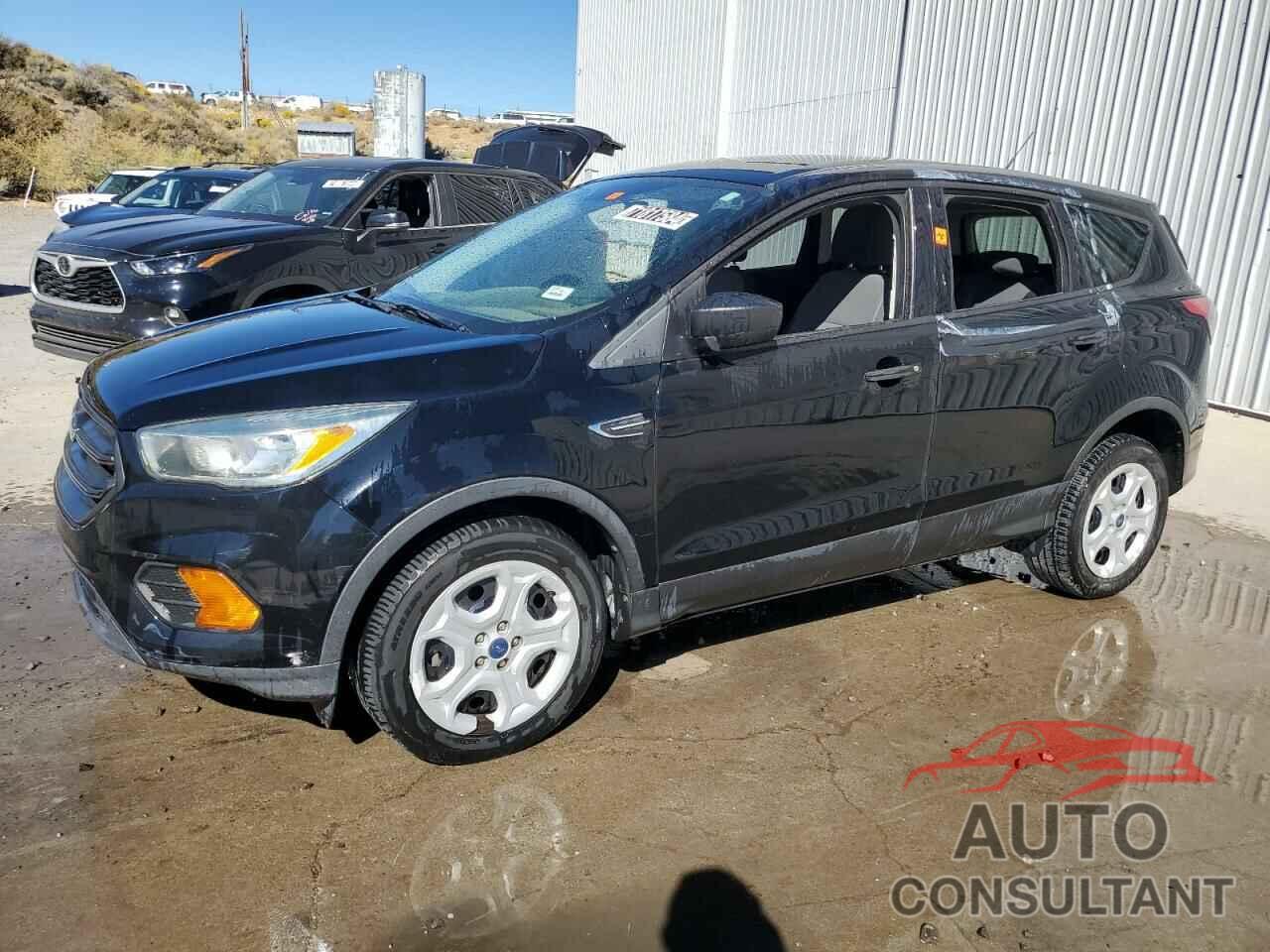 FORD ESCAPE 2017 - 1FMCU0F72HUD44371