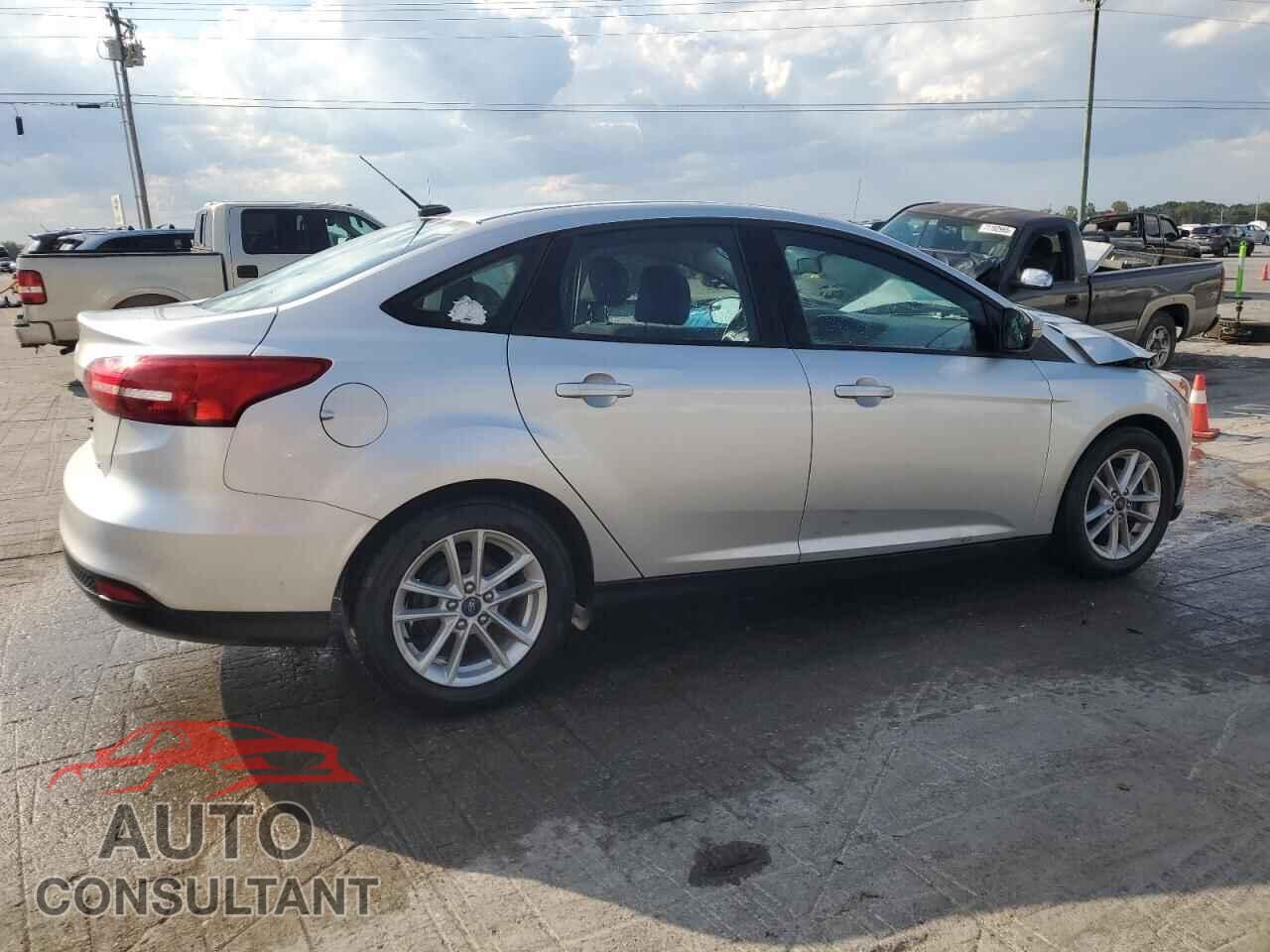 FORD FOCUS 2017 - 1FADP3F26HL309317