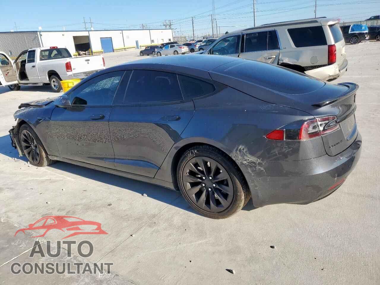 TESLA MODEL S 2016 - 5YJSA1E20GF137473