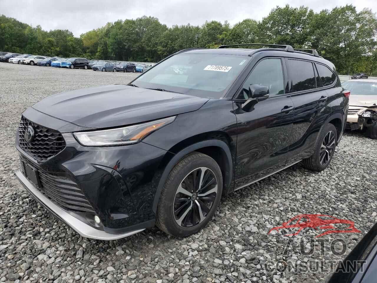 TOYOTA HIGHLANDER 2022 - 5TDLZRBH4NS181845