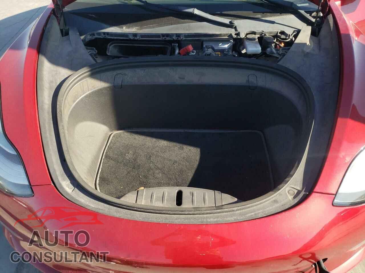 TESLA MODEL 3 2018 - 5YJ3E1EA9JF007098