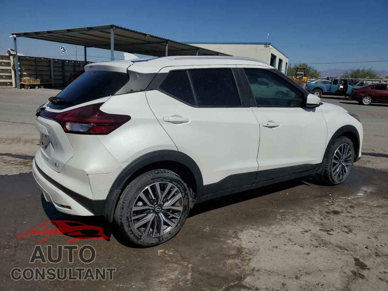 NISSAN KICKS 2023 - 3N1CP5CV5PL573473