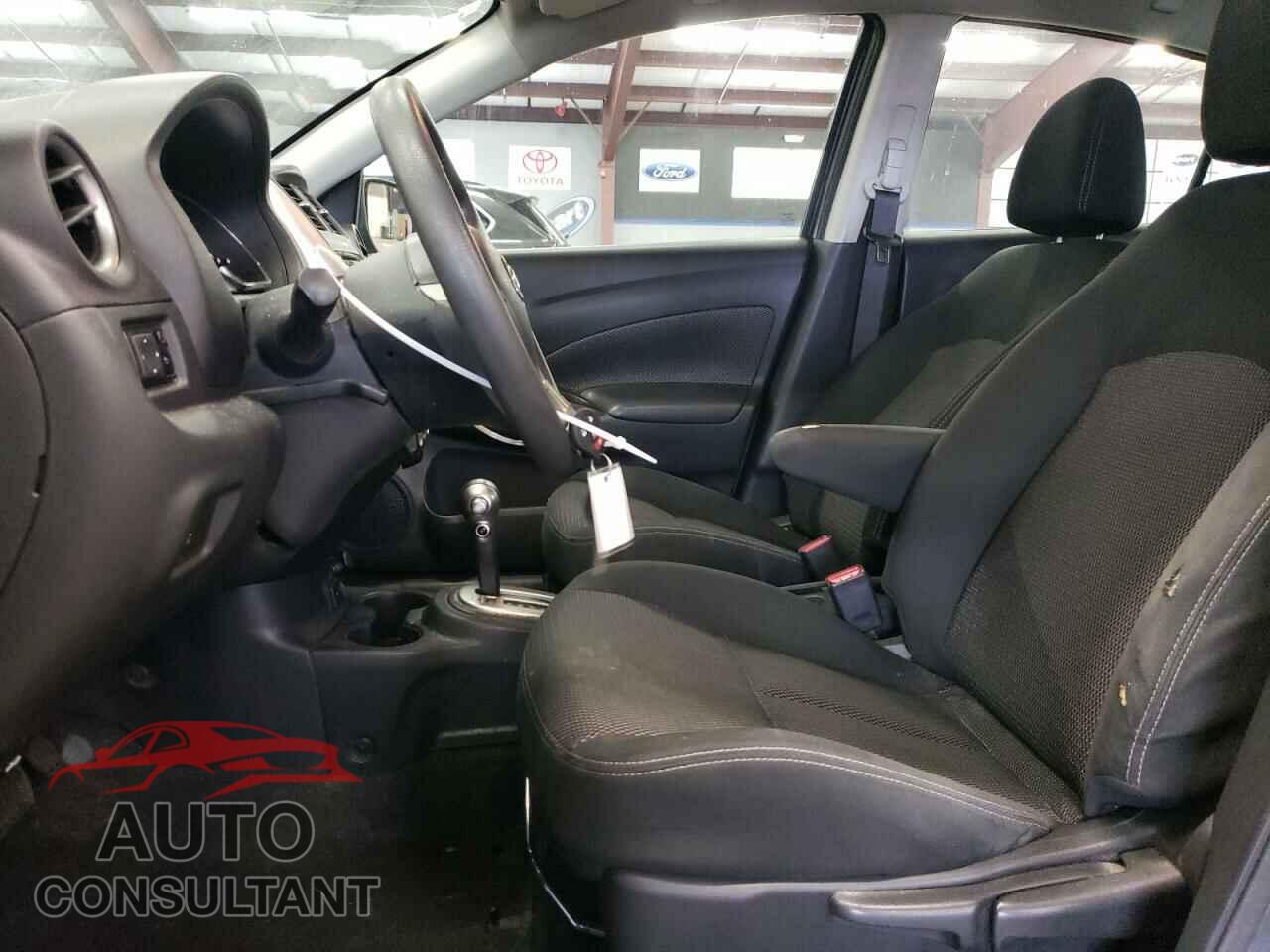 NISSAN VERSA 2017 - 3N1CN7AP3HL884875