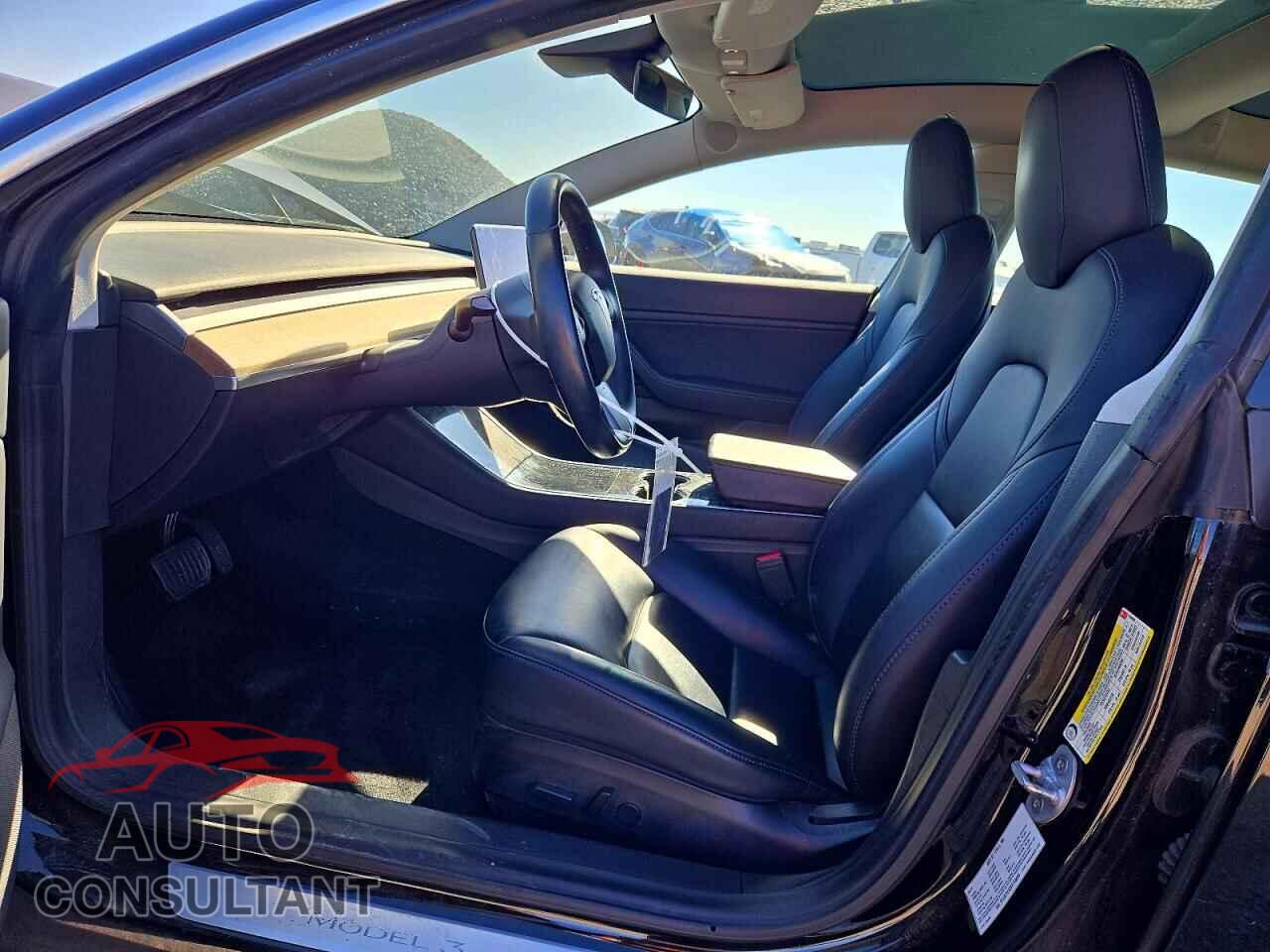 TESLA MODEL 3 2019 - 5YJ3E1EA3KF316826