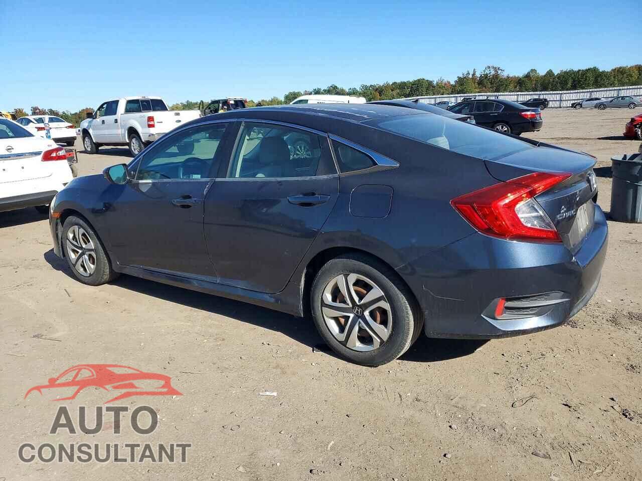 HONDA CIVIC 2018 - 2HGFC2E58JH555312