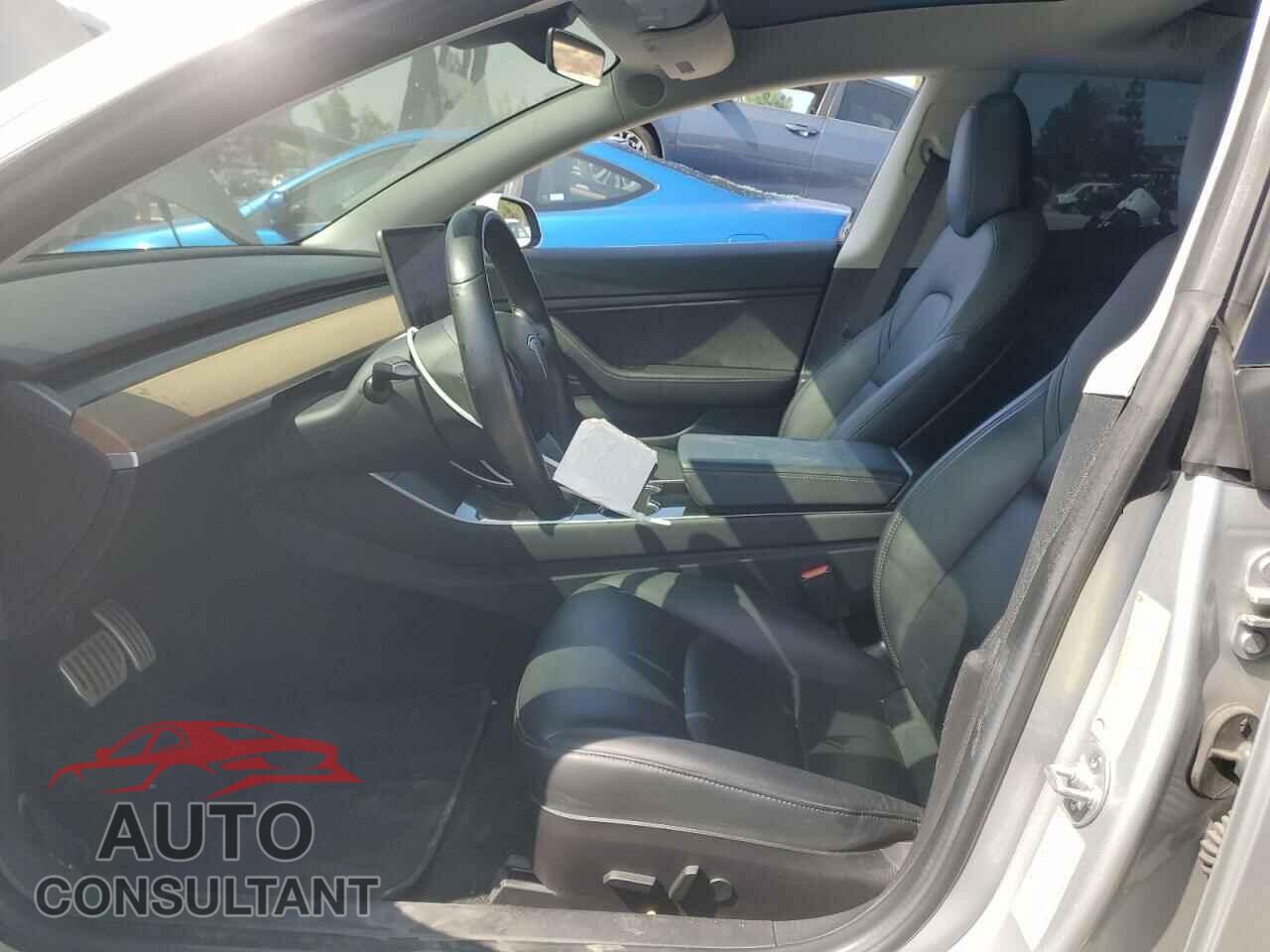 TESLA MODEL 3 2018 - 5YJ3E1EB2JF083447