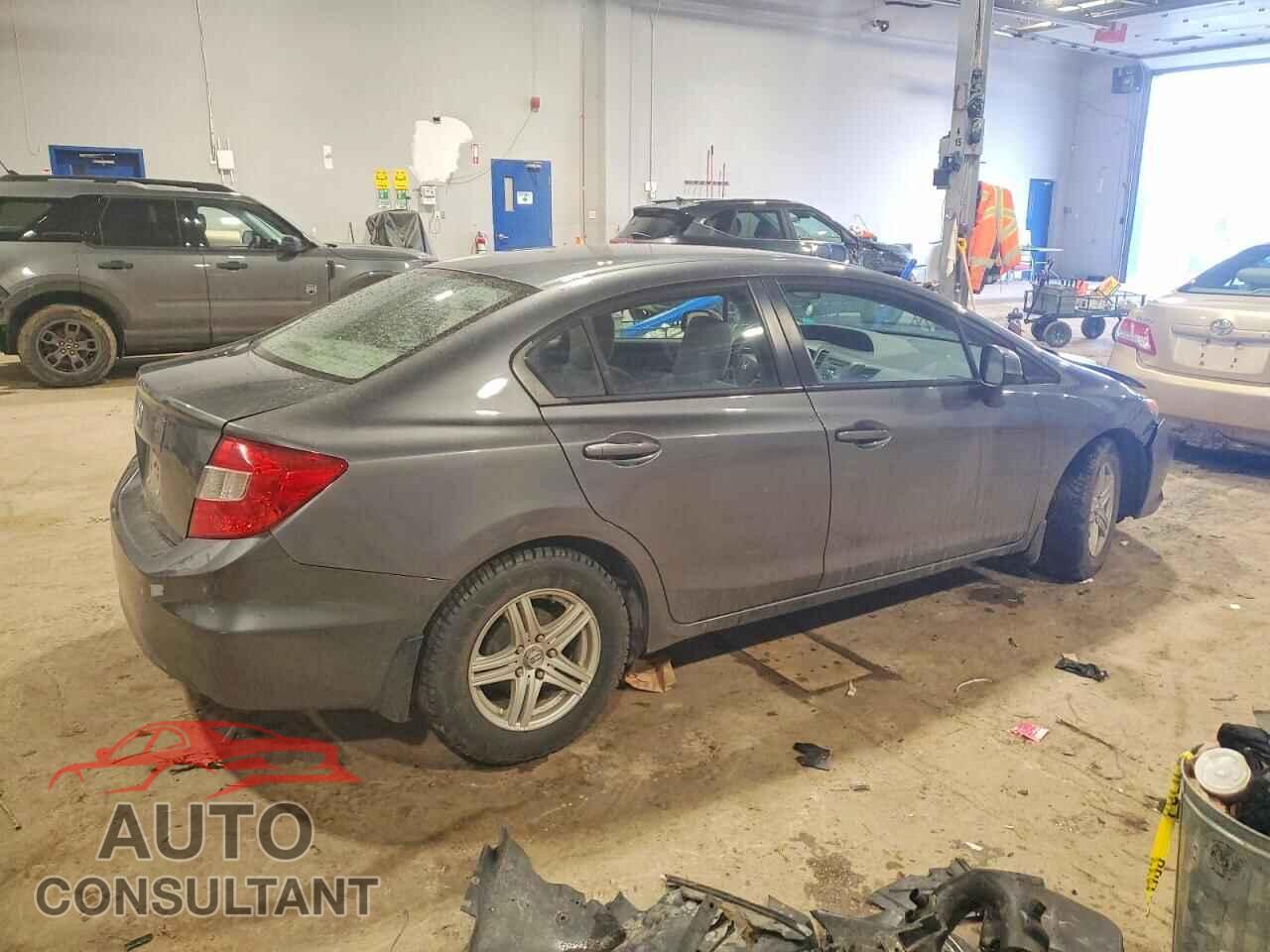 HONDA CIVIC 2012 - 2HGFB2F42CH100371