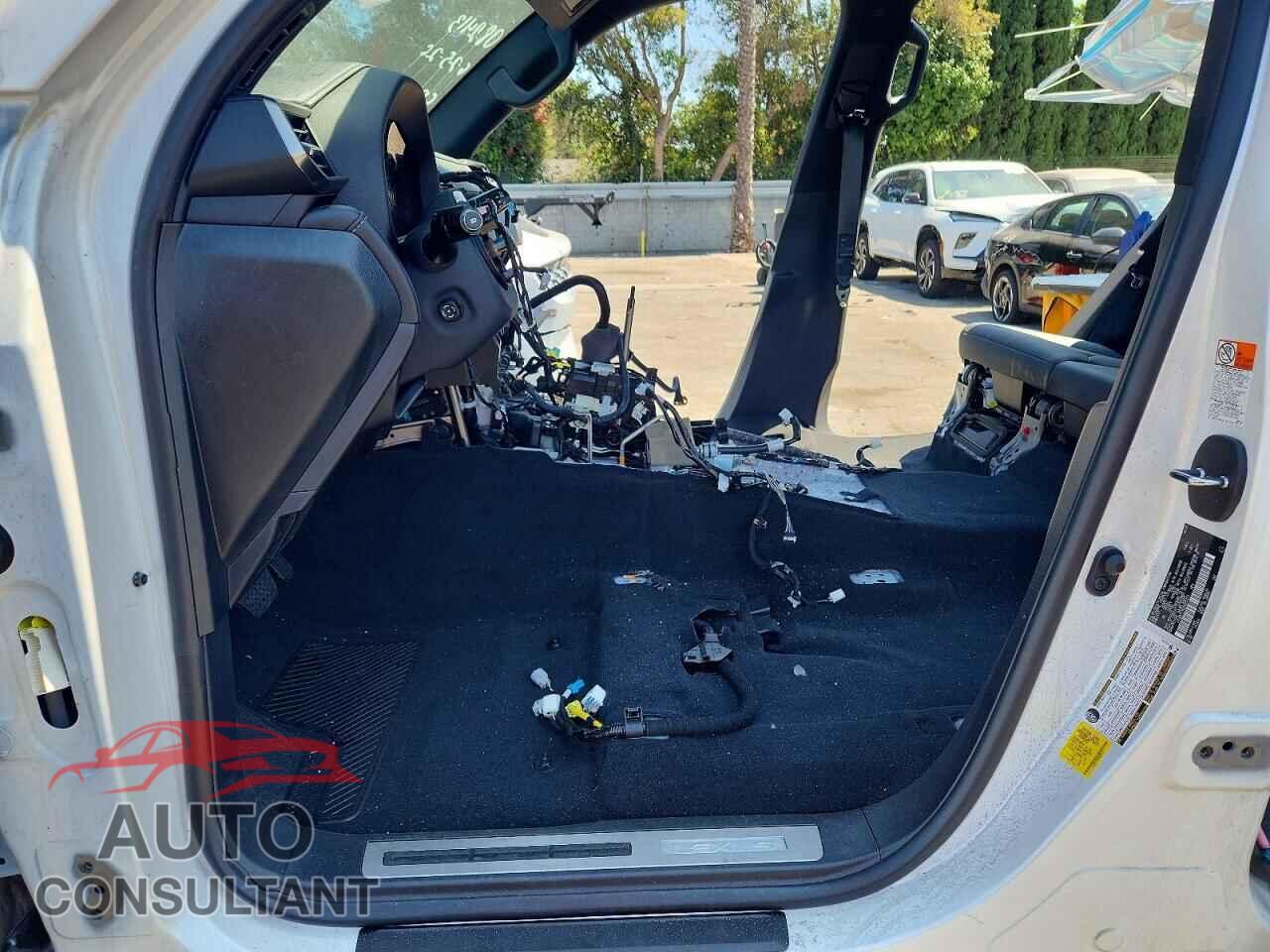 LEXUS UNKNOWN 2025 - JTJGB7CX0S4082413