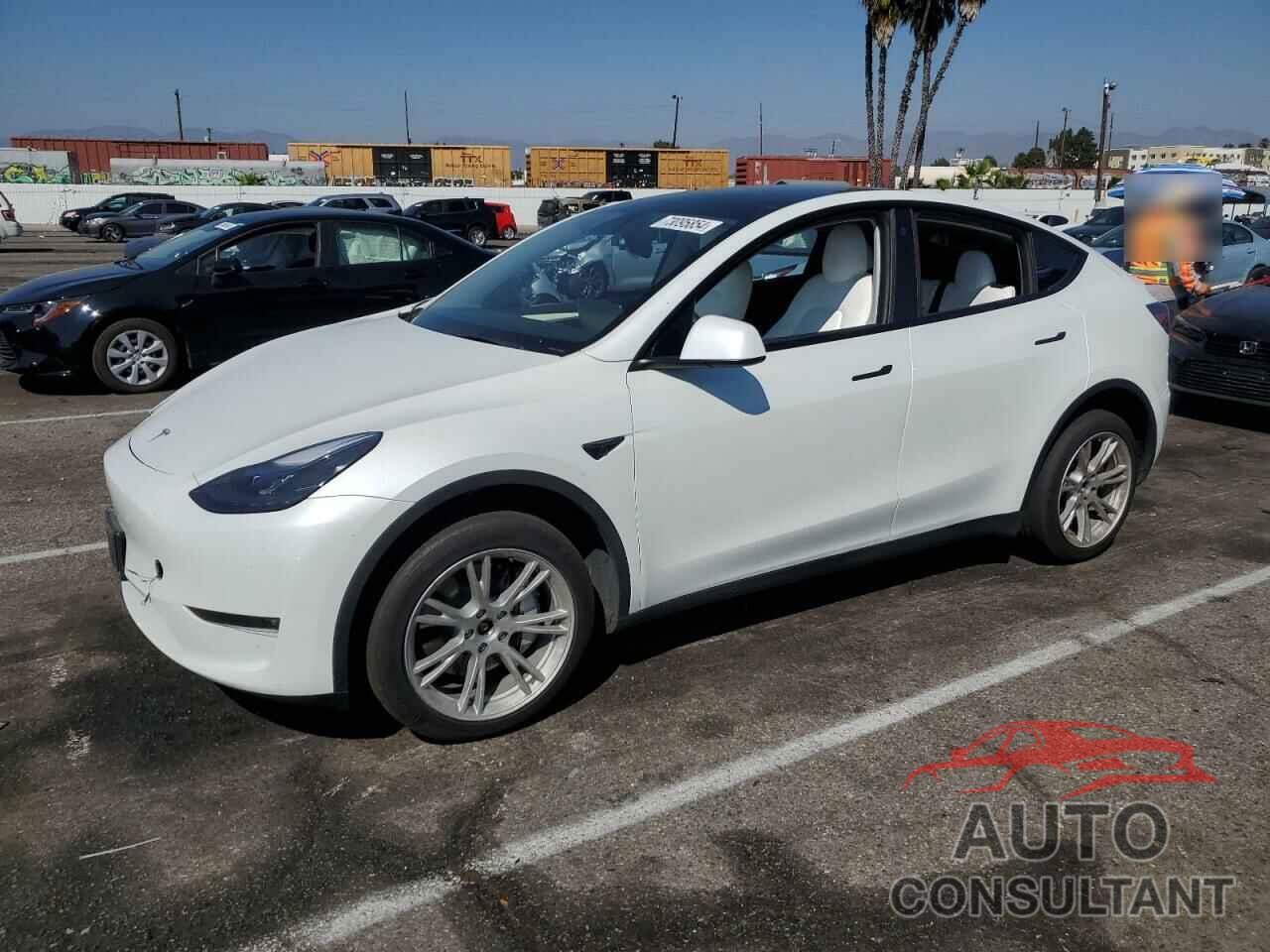 TESLA MODEL Y 2023 - 7SAYGDEE3PF633178