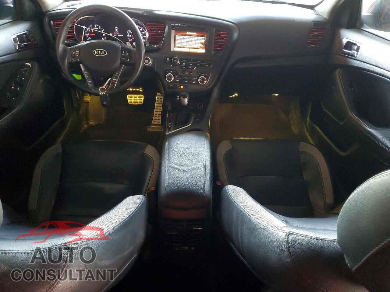 KIA OPTIMA 2012 - 5XXGR4A61CG008433