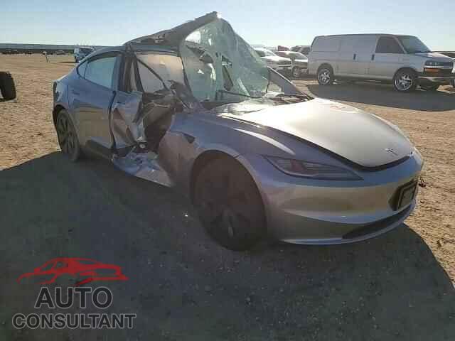 TESLA MODEL 3 2025 - 5YJ3E1EA5SF034042