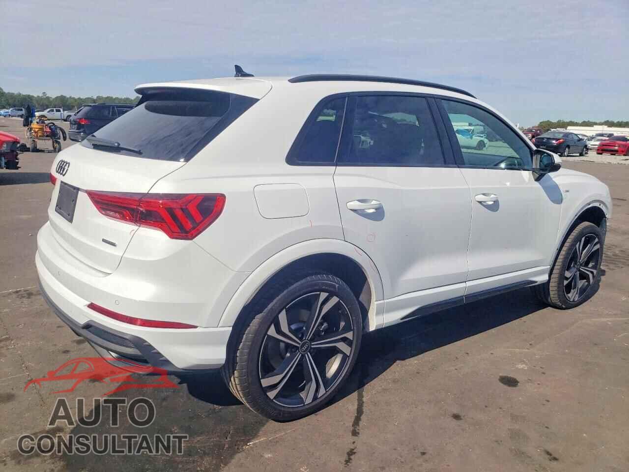 AUDI Q3 2023 - WA1EECF34P1144062