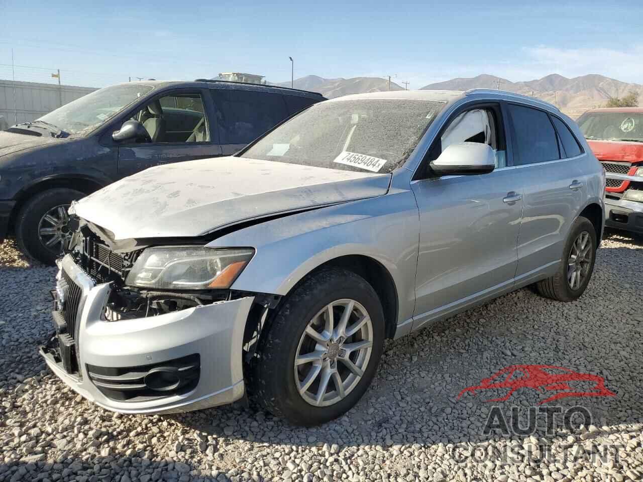 AUDI Q5 2010 - WA1LKAFP5AA007310