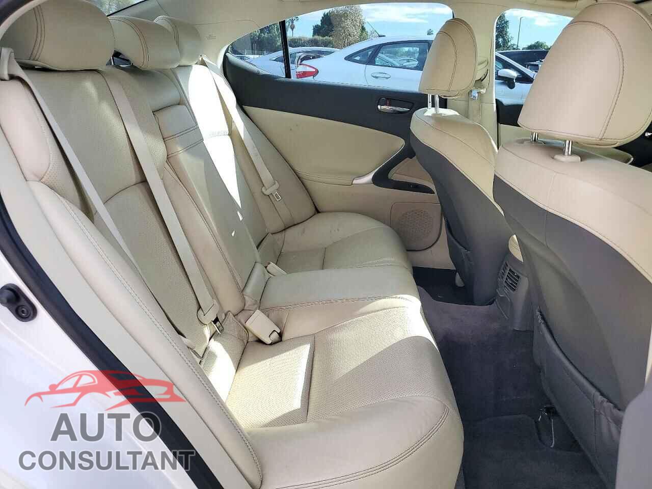 LEXUS IS 2011 - JTHBF5C22B5147488