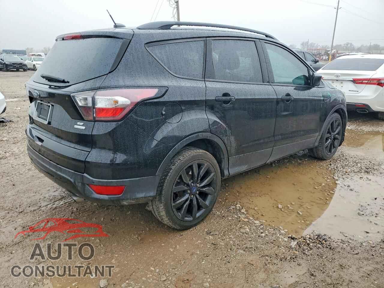 FORD ESCAPE 2017 - 1FMCU0GD9HUB42664