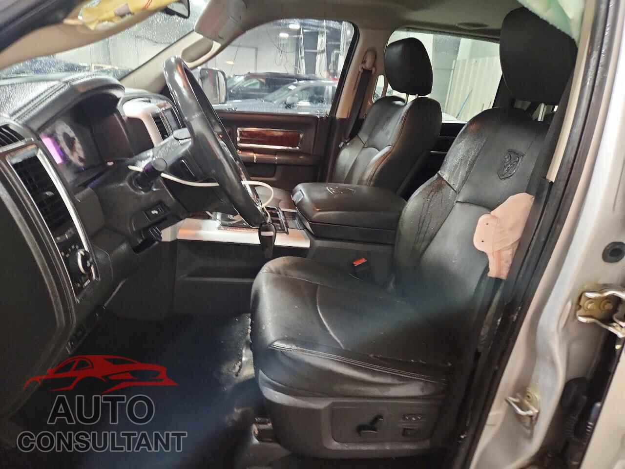 DODGE RAM 1500 2012 - 1C6RD7NT3CS230767