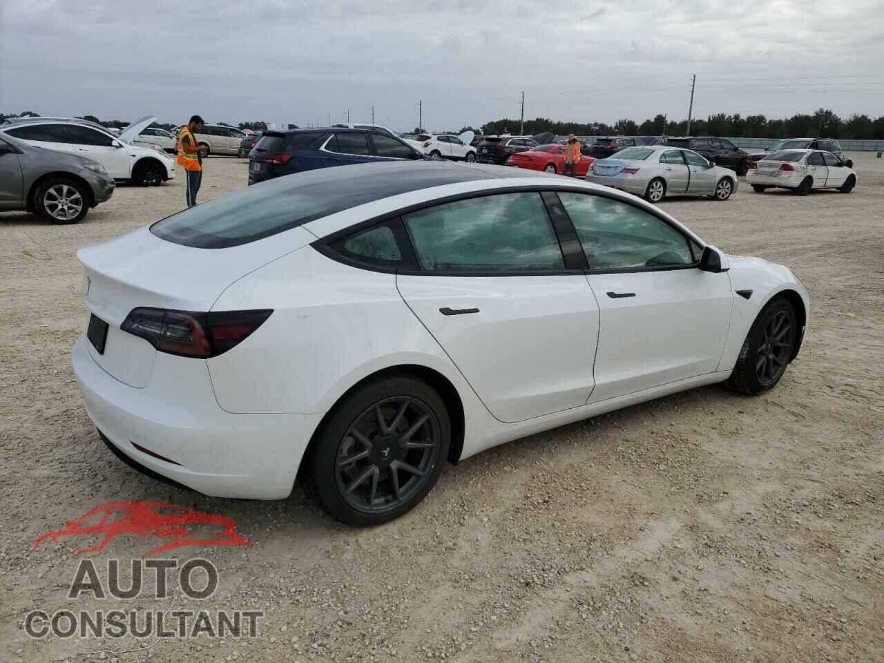 TESLA MODEL 3 2023 - 5YJ3E1EA9PF449405