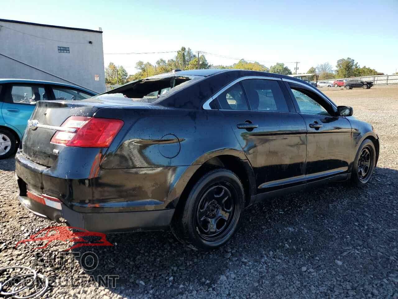 FORD TAURUS 2015 - 1FAHP2MK5FG157342