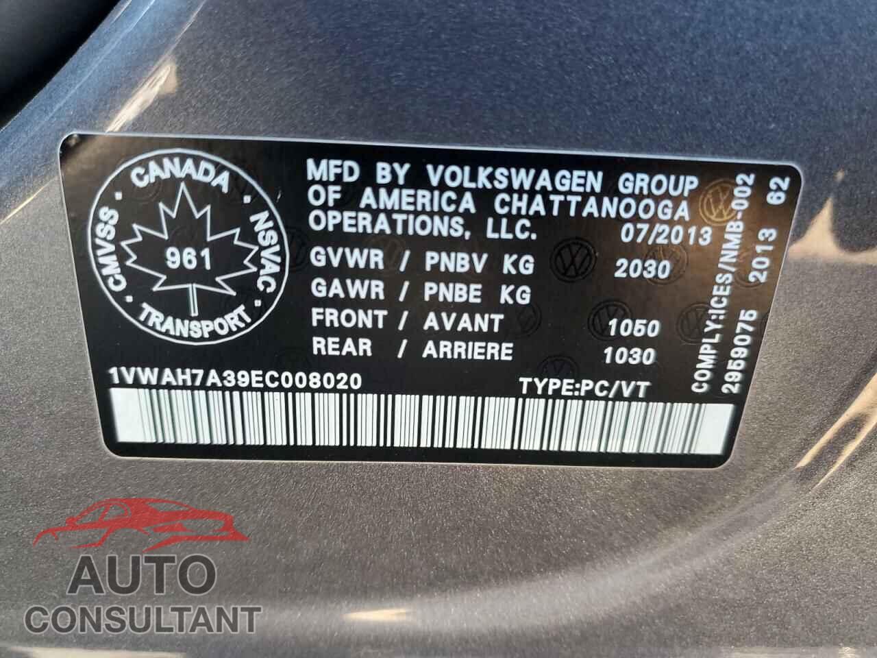 VOLKSWAGEN PASSAT 2014 - 1VWAH7A39EC008020