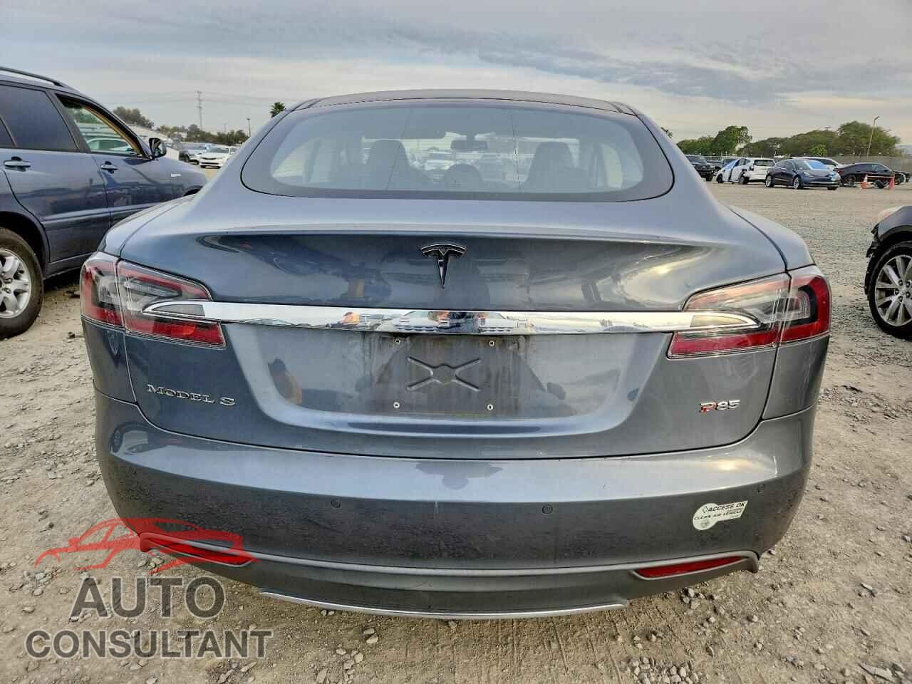 TESLA MODEL S 2013 - 5YJSA1CPXDFP21888