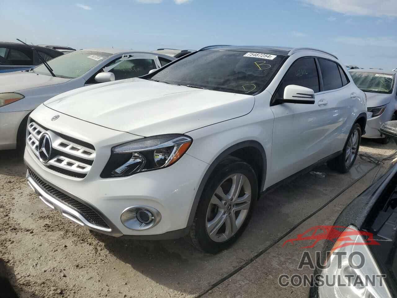 MERCEDES-BENZ GLA-CLASS 2018 - WDCTG4EB1JJ497818