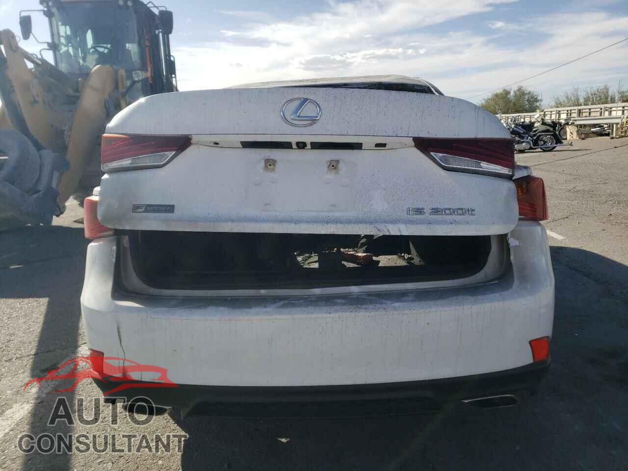 LEXUS IS 2017 - JTHBA1D25H5059467