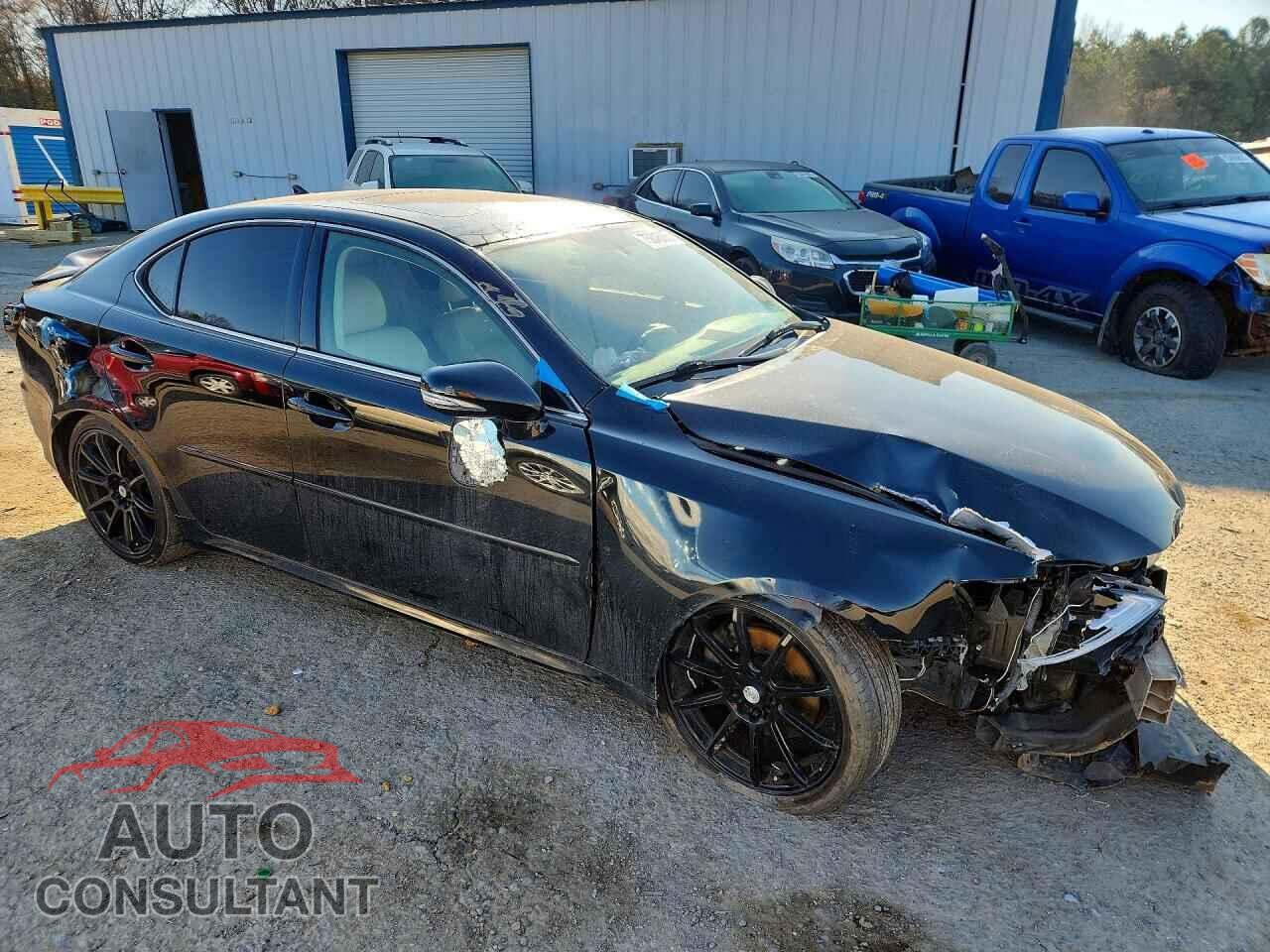 LEXUS IS 2012 - JTHBF5C25C5180471