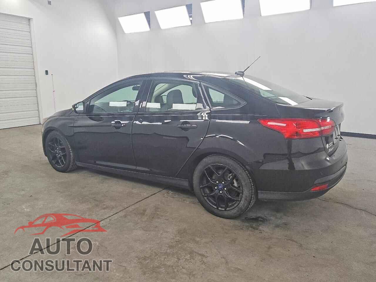 FORD FOCUS 2016 - 1FADP3F26GL357849