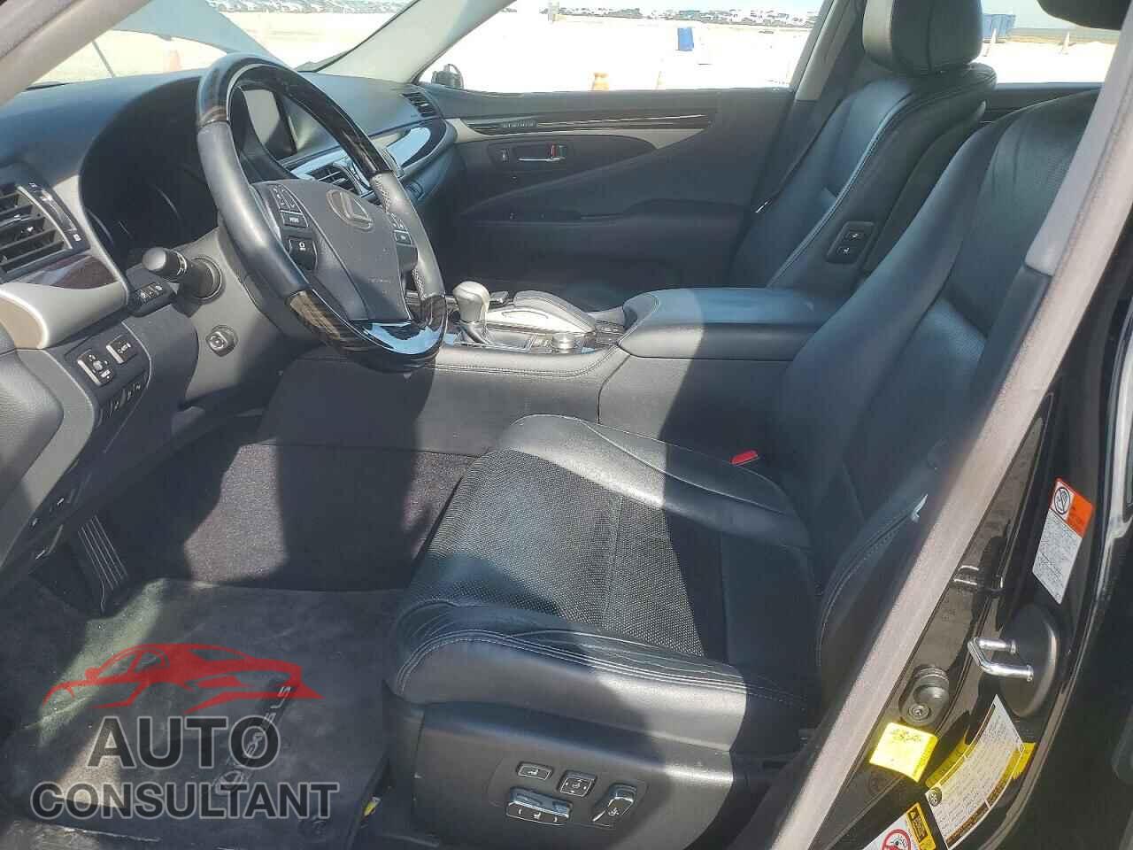 LEXUS LS460 2016 - JTHBL5EF0G5139275