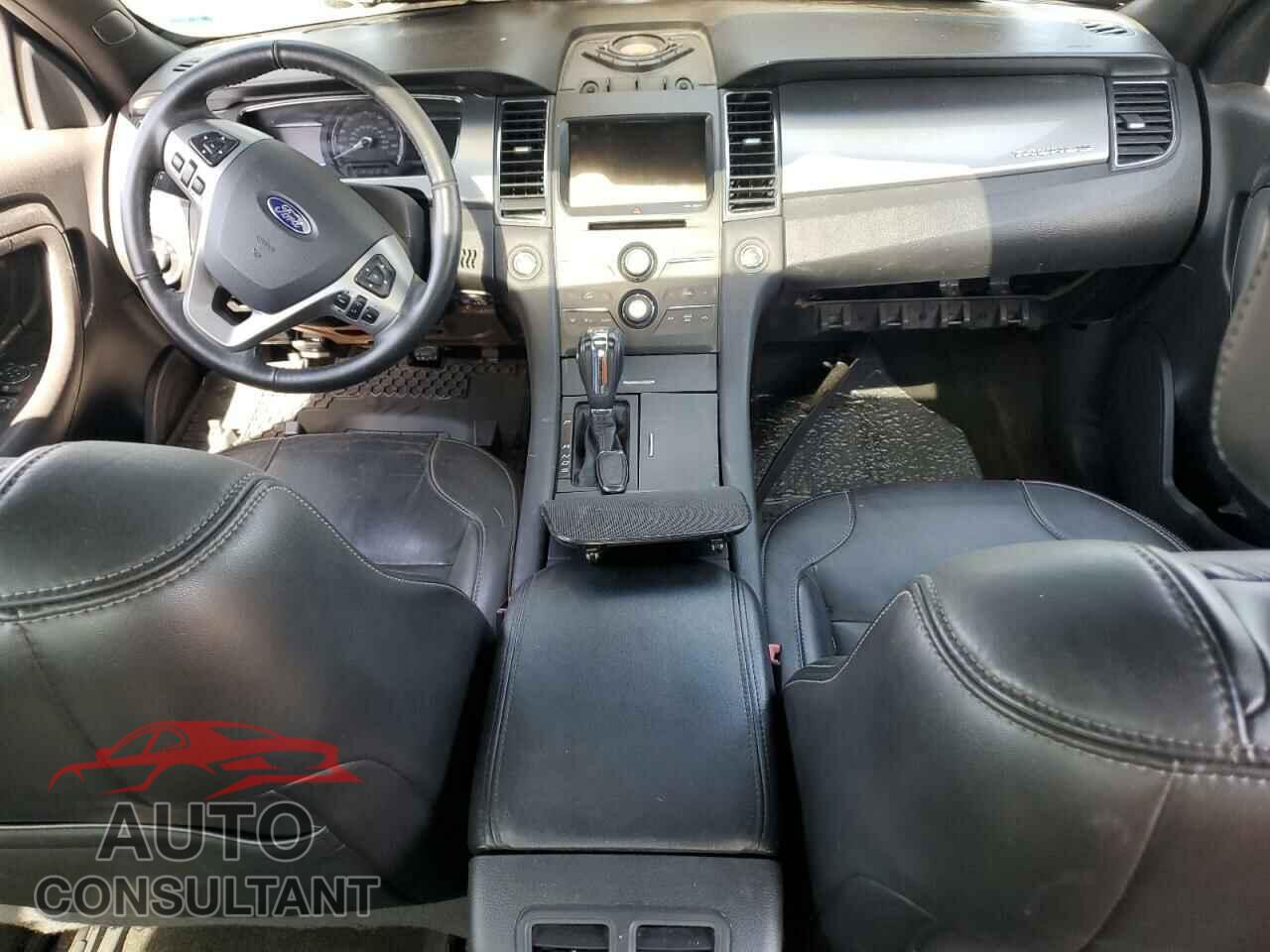FORD TAURUS 2015 - 1FAHP2E81FG199364
