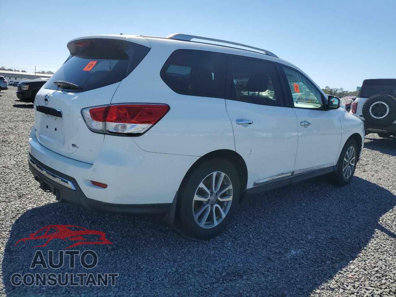 NISSAN PATHFINDER 2013 - 5N1AR2MN0DC673317