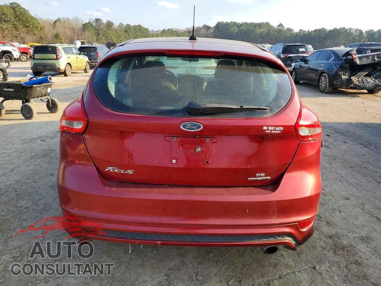 FORD FOCUS 2015 - 1FADP3K29FL273237