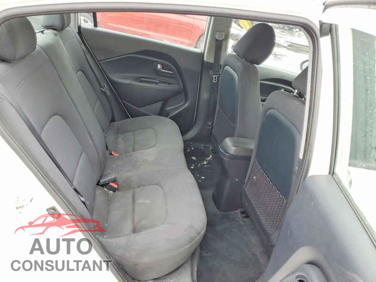 KIA RIO 2013 - KNADN4A33D6300375