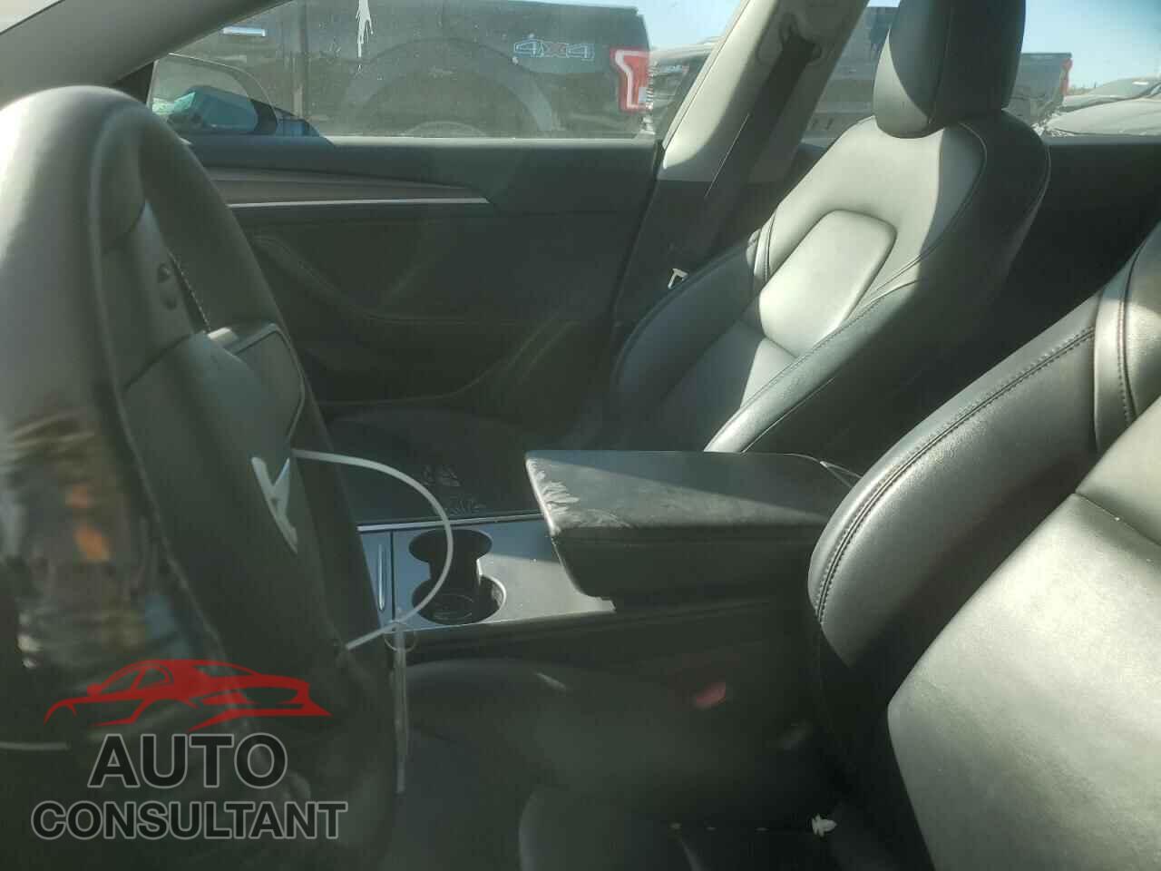 TESLA MODEL 3 2021 - 5YJ3E1EA9MF094523