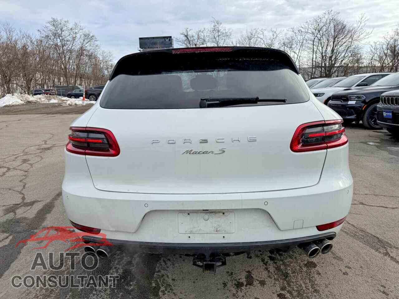 PORSCHE MACAN 2016 - WP1AB2A5XGLB54937