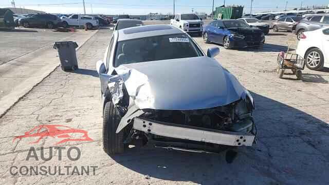LEXUS IS 2011 - JTHBF5C23B5138461