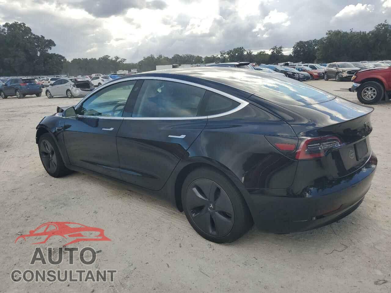 TESLA MODEL 3 2019 - 5YJ3E1EA5KF425787